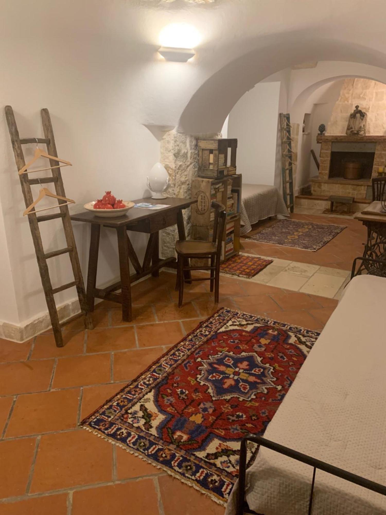 Trulli Santa Maria Odegitria Relais Guest House Ostuni Exterior photo