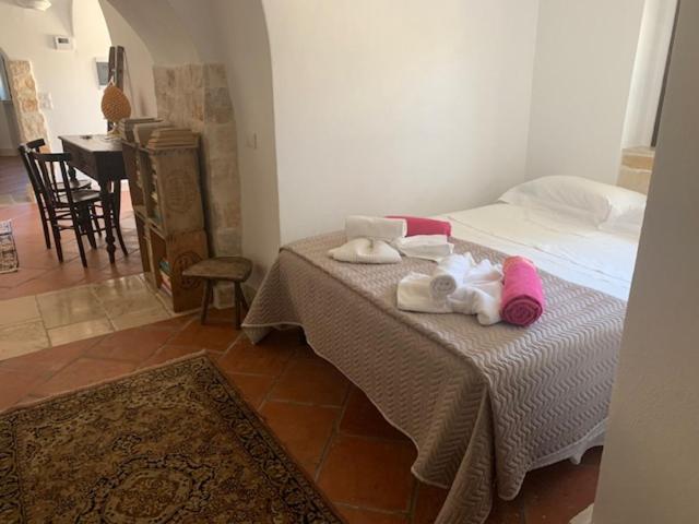 Trulli Santa Maria Odegitria Relais Guest House Ostuni Exterior photo